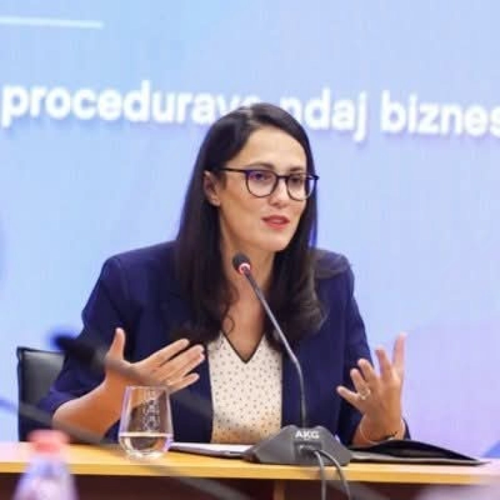 Албанија повторно ќе формира РКЕ, акцизата на горивата ќе ја намалува за 20 отсто