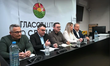 Трипуновски од Неготино: Оваа година ќе имаме поуспешна берба на грозје, работиме на системите за наводнување