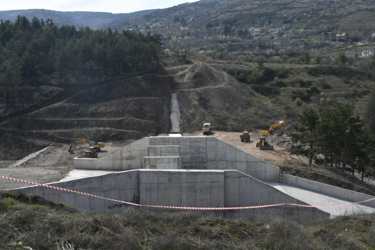 Вицепремиерот Николски на увид во изградбата на браната на реката Отиња во Штип