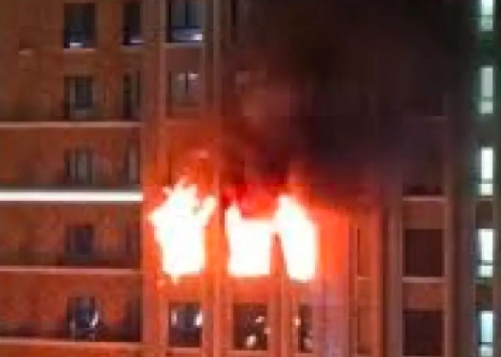 Три жртви во пожар во центарот на Москва, спасени 19 лица