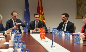 Mucunski në takime me përfaqësues të BE-së në Bruksel: Eurointegrimet mbeten në fokus