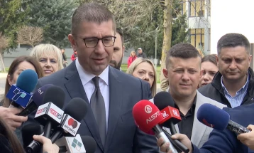 Mickoski: Kursimi ditor i qytetarëve me masën qeveritare për derivatet është mbi 200 000 euro, gjendja po ndiqet, ka edhe masa të tjera