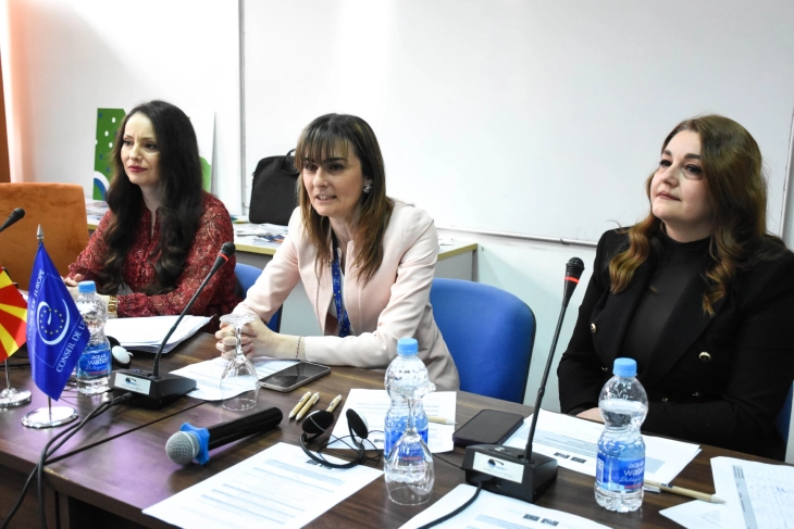 Në Klinikën Juridike të Universitetit të Tetovës u mbajt trajnim për dhënien e ndihmës juridike falas