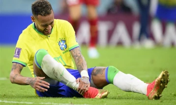 Си-ен-ен: Нејмар ризикува да го пропушти СП, Бразил е незадоволен од неговото однесување и изјави