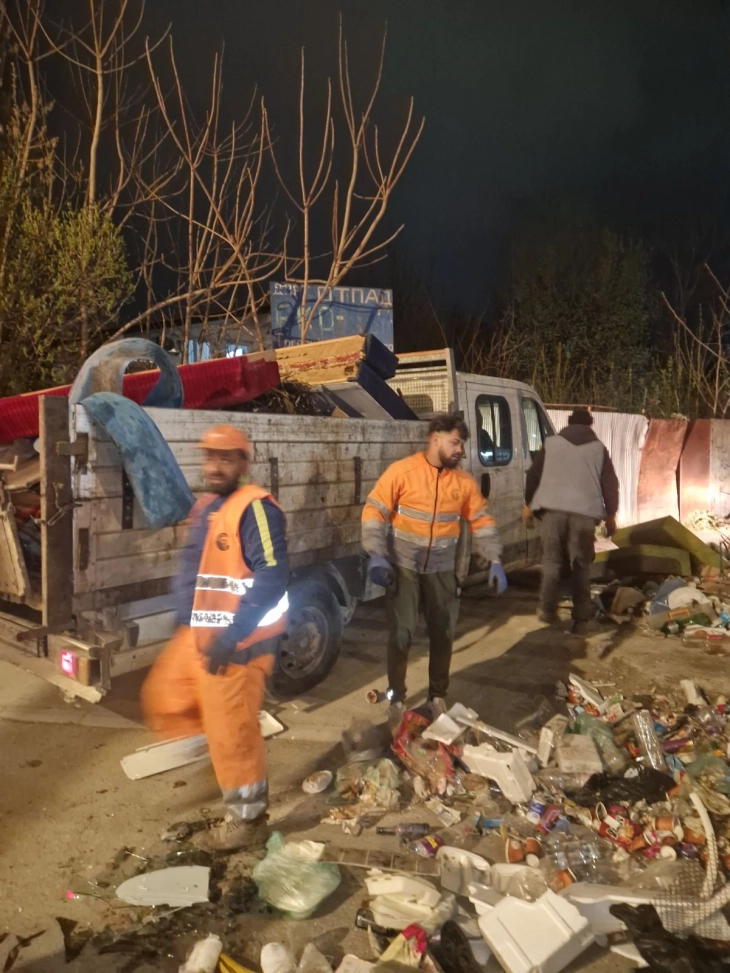 ЈП Комунална хигиена - Скопје отстрани диви депонии на пластичарска улица и во Старата скопска чаршија