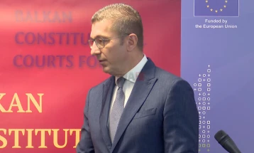 Mickoski:  Është rënë dakord për uljen e çmimit të karburanteve me OKTA-n