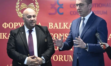 Мицкоски: Систематизацијата во институциите е нормален процес, правичната застапеност во МВР ќе се запази