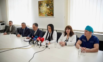 Aliu: Janë realizuar me sukses transplante të kornesë, pacientët tanë marrin shërbim shëndetësor të nivelit më të lartë sipas standardeve botërore