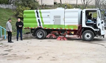 Штипското комунално претпријатие „Исар“ доби мултифункционално возило