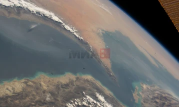 Минимален сообраќај низ Ормуската Теснина во екот на војната во Иран