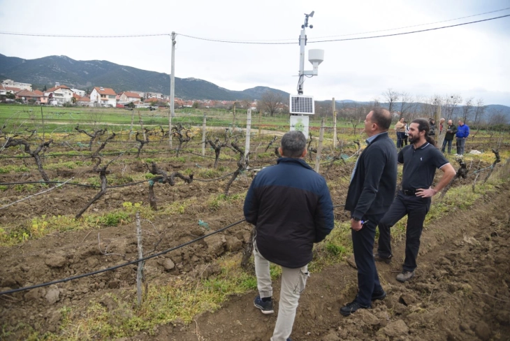 Ставени во функција три агрометеоролошки станици во Општина Валандово