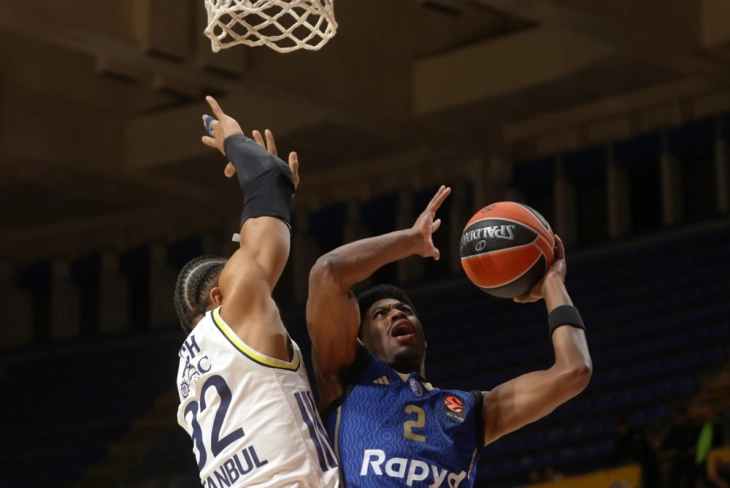 Евролига: Макаби му го нанесе десеттиот пораз на лидерот Фенербахче