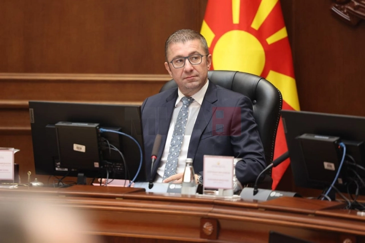 Mickoski: Po punojmë ditë e natë, por ka individë që nuk e japin maksimumin, nëse nuk përmirësohen do të zëvendësohen