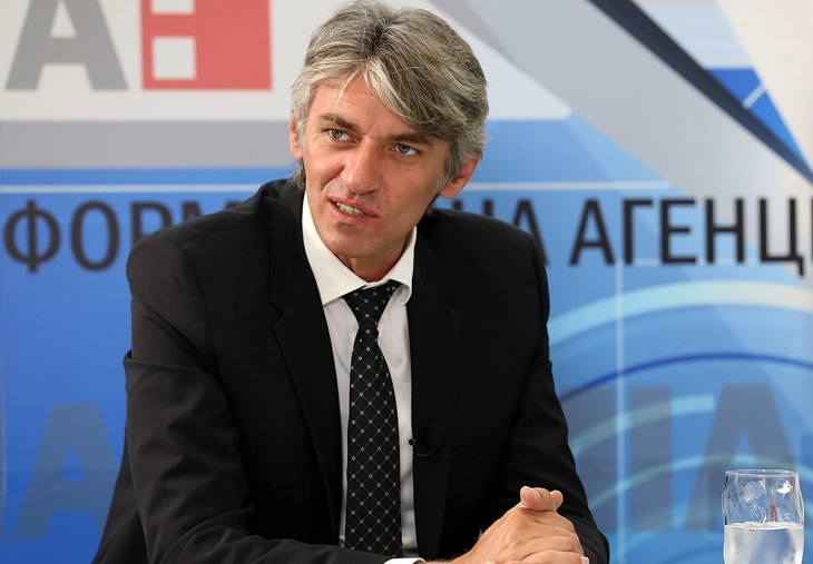 Села најавува формирање на нова политичка партија