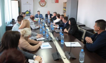 Министерот за локална самоуправа Златко Перински во посета на Свети Николе