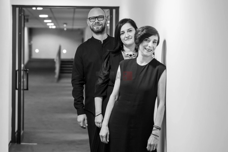 Македонското трио „30 прсти“ со концерт во Истанбул