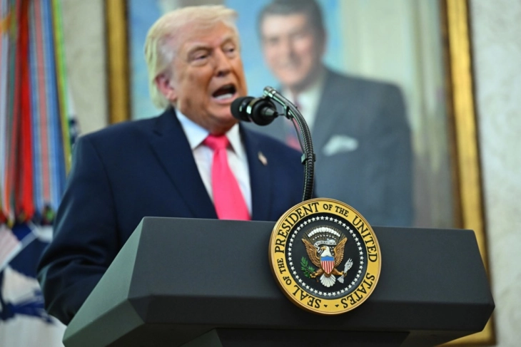 Трамп: Иран сака договор, но се плаши од сопствениот народ тоа да го признае