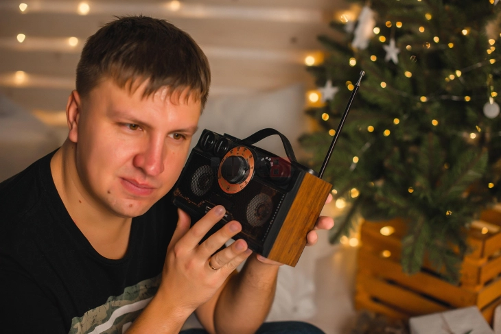 Анкета: Три четвртини од жителите на Германија секојдневно слушаат радио