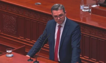 Трипуновски до Лукаревска: Гледајте и учете како се водат аграрни политики, а за тоа говорат и податоците на ДЗС