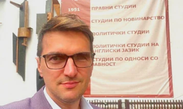 Проф. Јовевски: Испишуваме историја во односите на јавната администрација и државните институции