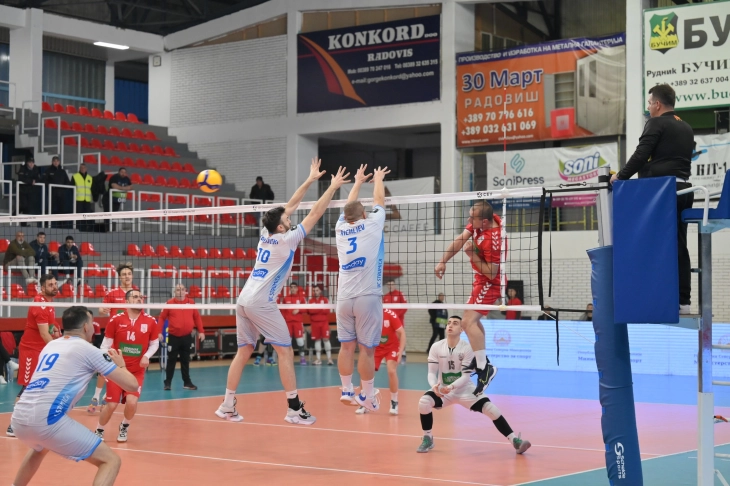 Полуфинални дуели од одбојкарскиот Куп