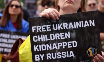 Стејт департментот обезбедува 25 милиони долари за враќање на присилно раселените украински деца