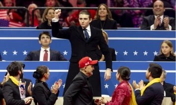 Барон Трамп сведочеше на суд за напад врз жена, напаѓачот доби четири години затвор