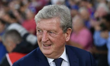 Хоџсон по 44 години повторно на клупата на Бристол сити