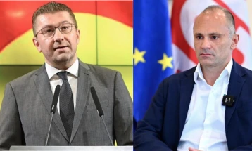 Mickoski për kritikat e Filipçes: Është e logjikshme që opozita të kritikojë, por të shpifë është gabim, do t’i shohin rezultatet në zgjedhjet e ardhshme