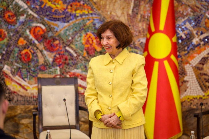 Siljanovska-Davkova: Demands from neighboring countries deviate from Copenhagen criteria, contradict EU's founding acts