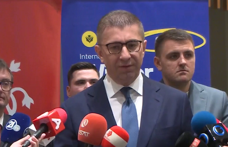 Мицкоски: Намалувањето на ДДВ го дава очекуваниот ефект, во понеделник очекувам поевтинување на бензините