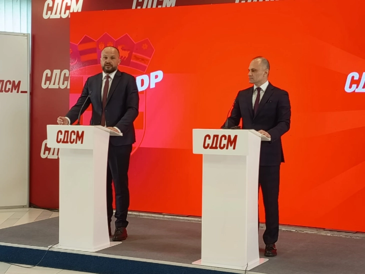 Дончиќ: Она што ви го прават Грците и Бугарите на европскиот пат е европска срамота