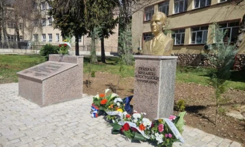 Спомен-парк во Охрид за борците на Шестата македонска бригада и генералот Михајло Апостолски