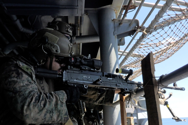 Американскиот воен брод „Триполи“ со 3.500 маринци пристигна на Блискиот Исток