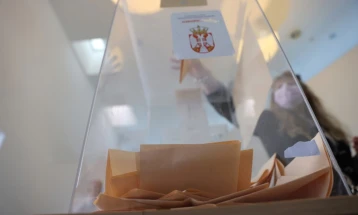 Во Србија се одржуваат избори во 10 локални самоуправи