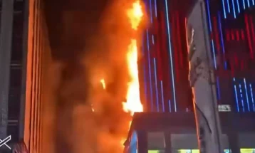 Тројца загинати, 23 повредени во пожар во солитер во кинеската провинција Шанси