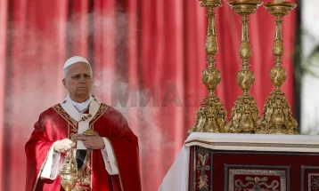 Папата Лав XIV: Бог не ги слуша и ги одбива молитвите на лидерите кои водат војни