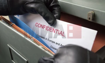 Dëbohet nga Rusia një diplomat britanik për shkak të akuzave për spiunazh