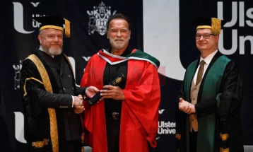 Шварценегер доби почесен докторат од Универзитетот Алстер во Белфаст