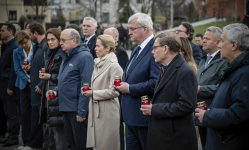 BE-ja sot shprehë nderime për viktimat në Buça dhe mbështetje të paluhatshme për Ukrainën