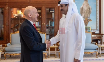 Велика Британија испраќа дополнителни сили во Персискиот Залив