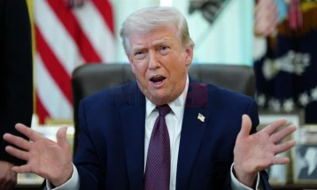 Trampi deklaroi se SHBA-ja do ta 