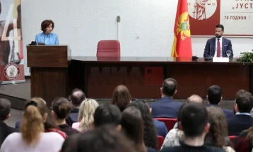 Macedonia's reform capacities always there, EU political will needed to accelerate enlargement process, Siljanovska Davkova and Milatović tell law students