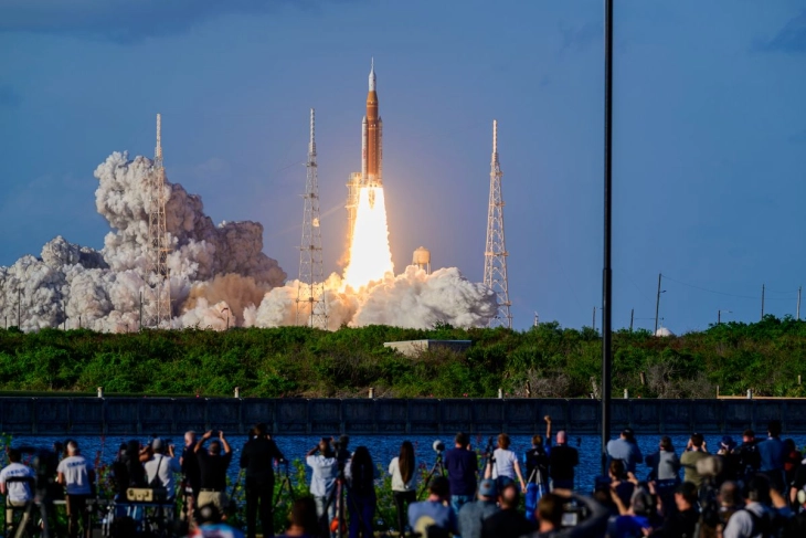 First manned lunar mission in over 50 years launches