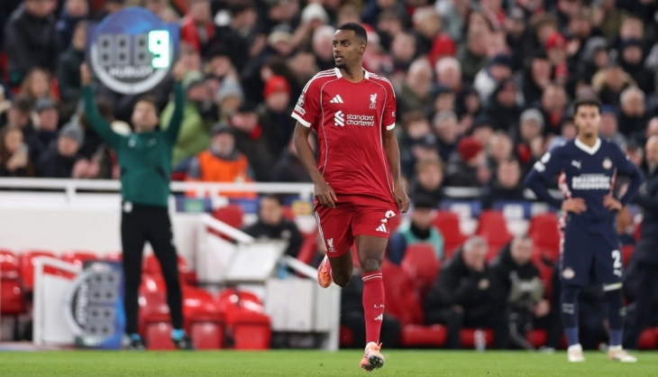 Исак се врати на тренинзите со Ливерпул