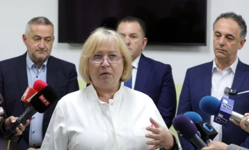 Проф.д-р Фотева: Во пораст бројот на случаи со остеопороза, од најрана возраст да се применува витамин Д, движење, физичка активност и правилна исхрана