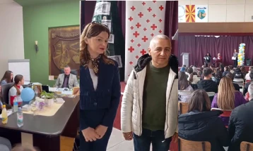 Делчево во сино: се одбележа Светскиот ден за подигање на свеста за аутизам