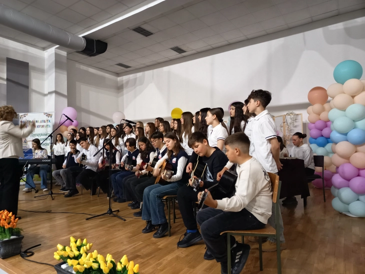 Во Кочани се одбележува Меѓународниот ден на литературата за деца