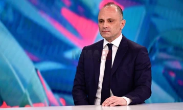 Filipçe: LSDM-ja tërheq të rinjtë, ekspertët dhe intelektualët pas shpalljes së draft-programit