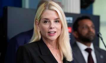 Trump removes Pam Bondi from post of Attorney General